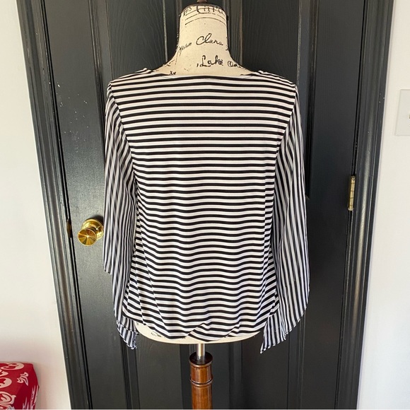 Black and White Strip Top - Size PM - Picture 5 of 7